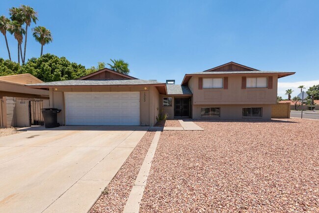 1303 E Donner Dr in Tempe, AZ - Building Photo - Building Photo