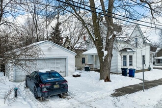 720 S Main St in Ann Arbor, MI - Building Photo - Building Photo