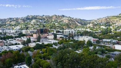 Skyview Sunset in Los Angeles, CA - Foto de edificio - Building Photo
