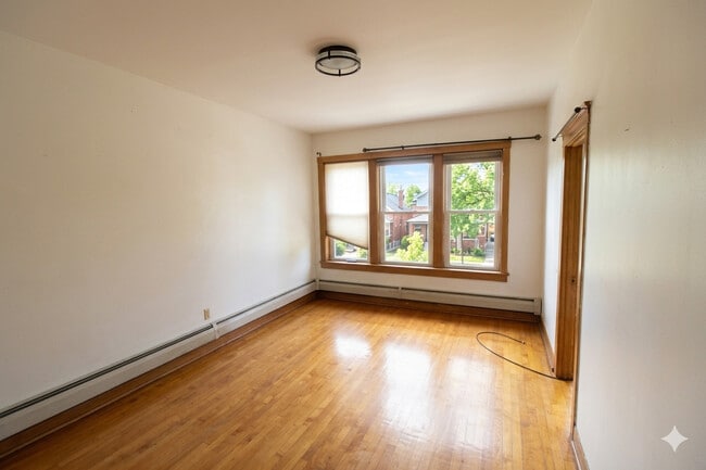 2132 W Walton St in Chicago, IL - Building Photo - Building Photo