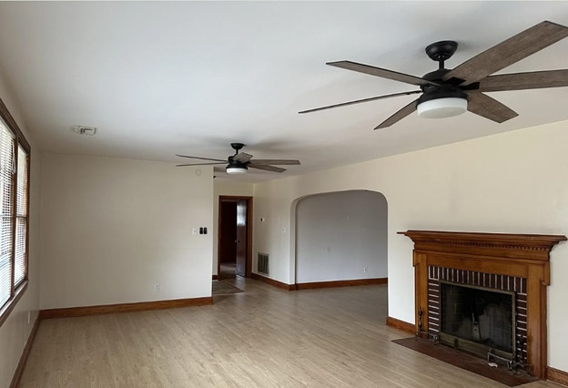 6210 Old Point Rd in Hanahan, SC - Building Photo - Building Photo