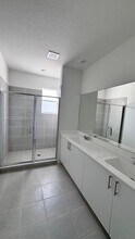 2866 SE 25th Ter in Homestead, FL - Building Photo - Building Photo