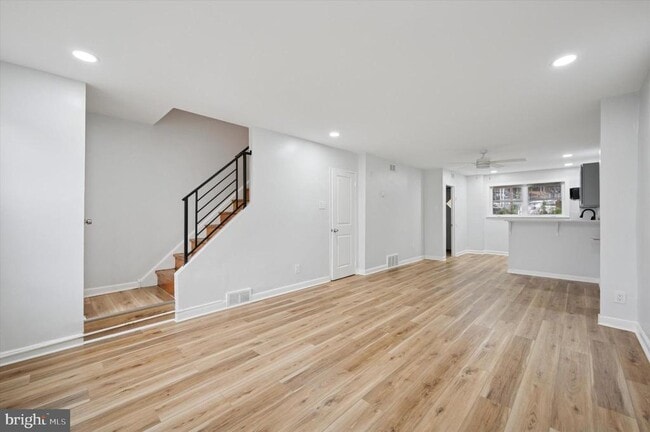 2119 Church Ln in Philadelphia, PA - Building Photo - Building Photo