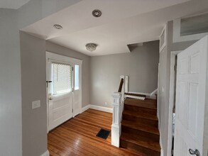 4012 Gilmore Ave in Cincinnati, OH - Foto de edificio - Building Photo