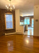 67 Baldwin St, Unit 1 in Boston, MA - Foto de edificio - Building Photo