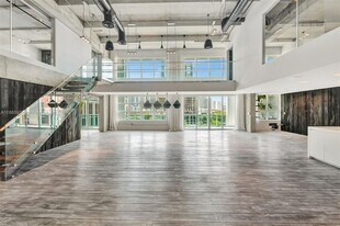 1749 NE Miami Ct in Miami, FL - Building Photo