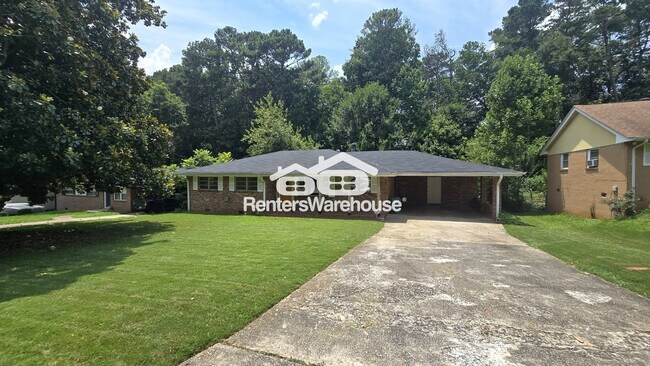 3961 Lindsey Dr in Decatur, GA - Building Photo - Building Photo