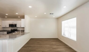 704 Gibson St in Cedar Hill, TX - Building Photo - Building Photo