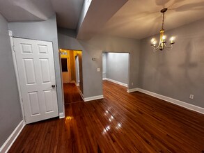 768 Columbia Rd NW in Washington, DC - Building Photo - Building Photo