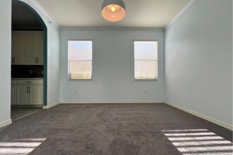 17563 Buckingham Garden Dr in Fish Hawk, FL - Building Photo - Building Photo