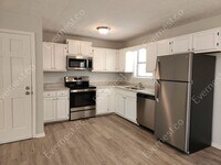 122 Hickory Trail photo'