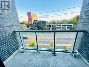 3220 Sheppard Ave E in Toronto, ON - Building Photo - Building Photo