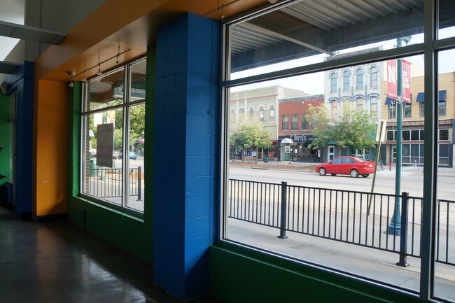 1435-1451 O St in Lincoln, NE - Foto de edificio - Building Photo