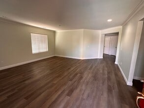 25417 Mountain Springs St in Menifee, CA - Building Photo - Building Photo