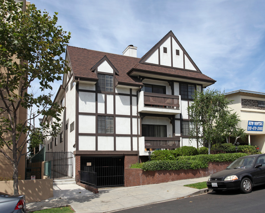 1251-1253 Brockton Ave in Los Angeles, CA - Building Photo