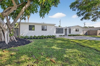513 Lindell Blvd in Delray Beach, FL - Building Photo - Building Photo