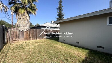 7023 Holland Ave in Citrus Heights, CA - Building Photo - Building Photo