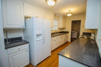 3931 Hickory St in Columbia, SC - Building Photo - Building Photo