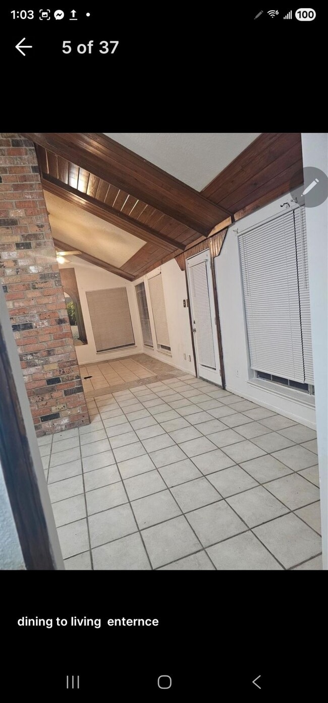 property at 4011 Alshire Dr