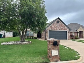 15713 Traditions Blvd in Edmond, OK - Building Photo - Building Photo