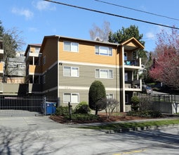 Chen Apartments in Seattle, WA - Building Photo - Building Photo