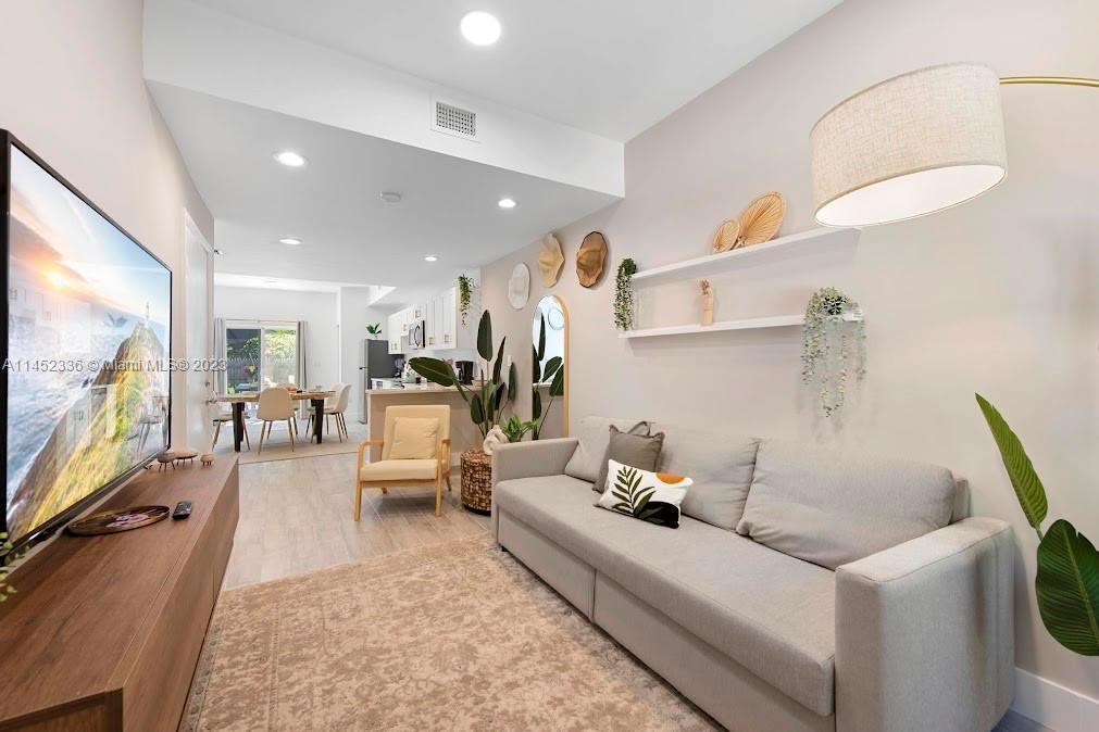 5127 NW 5th Ave-Unit -0 in Miami, FL - Building Photo
