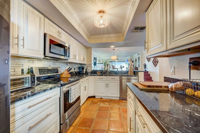property at 4109 Fairview Vista Point