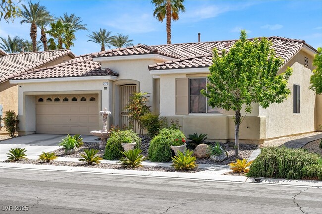 7471 Coyote Cave Ave in Las Vegas, NV - Building Photo - Building Photo