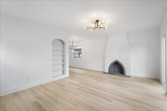 2064 Encinal Ave in Alameda, CA - Building Photo - Building Photo