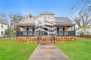 209 Poplar St in Gaffney, SC - Building Photo