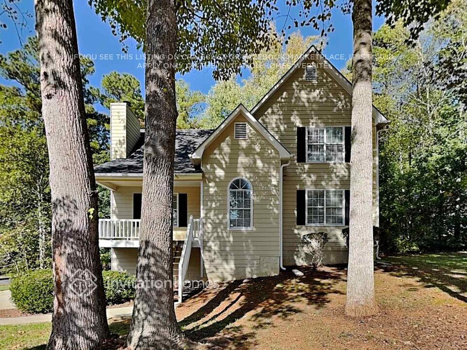 249 King William Dr in Dallas, GA - Building Photo