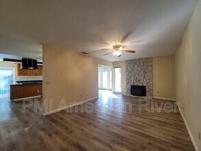 5640 Andrea Blvd in Sacramento, CA - Building Photo - Building Photo