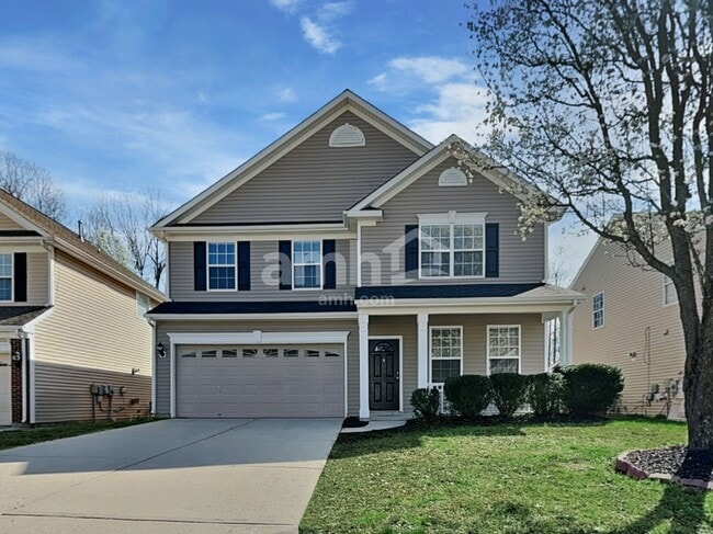 property at 867 Jennifer Ln