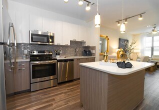 1105 Town Brookhaven Apartments in Atlanta, GA - Building Photo - Building Photo