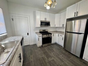 224 W Campbell St in Ottawa, IL - Foto de edificio - Building Photo