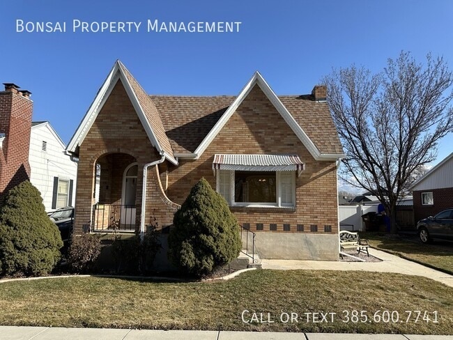 property at 7527 S Jefferson St