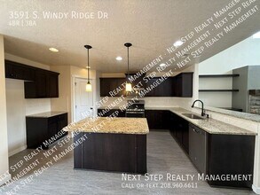 3591 S Windy Ridge Dr in Nampa, ID - Foto de edificio - Building Photo