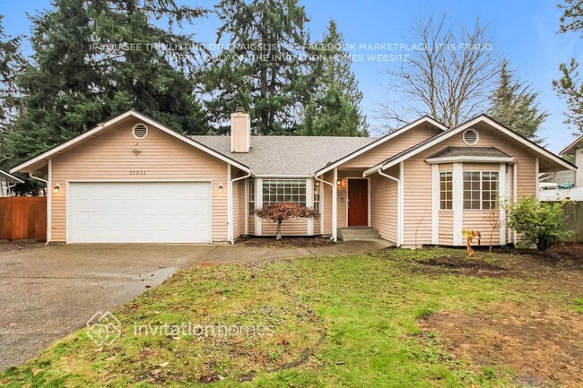 property at 11211 152nd St E