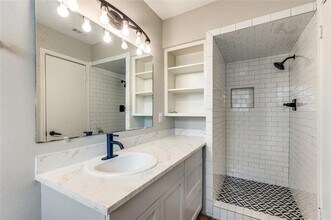 3232 FM 1181 in Ennis, TX - Building Photo - Building Photo