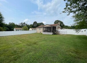 9007 Deerwater Terrace in North Chesterfield, VA - Building Photo - Building Photo