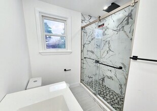 99 Randall Rd-Unit -1 in Revere, MA - Building Photo - Building Photo