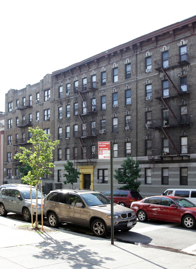 103 Vermilyea Avenue in New York, NY - Building Photo - Building Photo