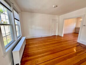 163-163 Bates Ave in Quincy, MA - Building Photo - Building Photo
