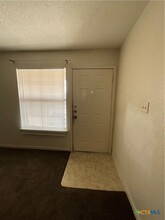 1405 Dugger Cir-Unit -D in Killeen, TX - Building Photo - Building Photo