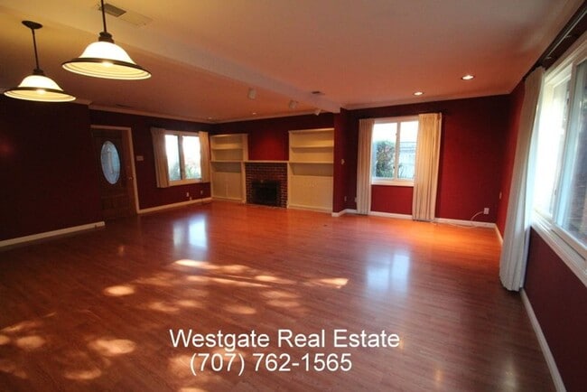 property at 1100 Mountain View Ave