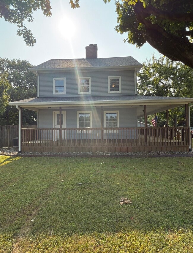 923 North Main Street in Elizabethtown, KY - Foto de edificio - Building Photo