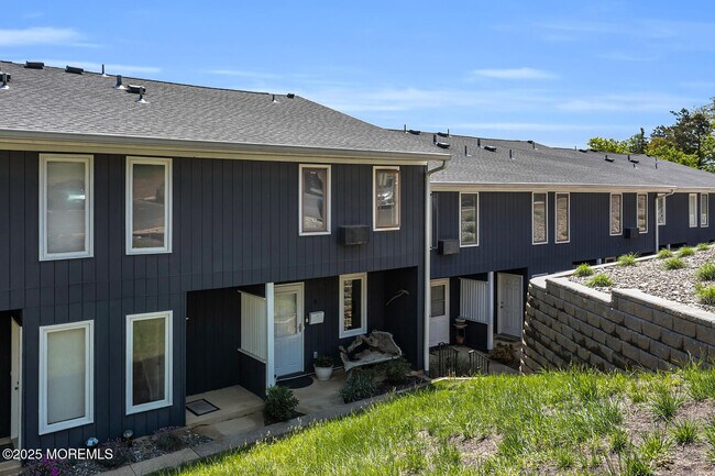 D4 Hillside Ave in Highlands, NJ - Building Photo - Building Photo