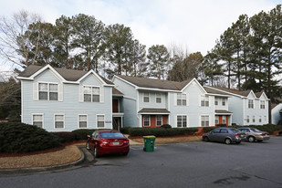 Henderson Place Condominuims in Alpharetta, GA - Foto de edificio - Building Photo