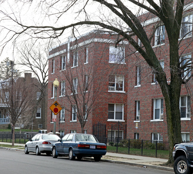 5024 9th St NW in Washington, DC - Building Photo - Building Photo