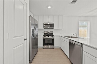 2826 Cedar Rock St in League City, TX - Building Photo - Building Photo